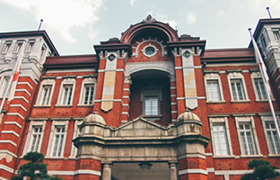 Tokyo Station Marunouchi frontage