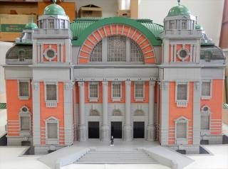 昭和レトロ洋館「大阪市中央公会堂」　着色模型 旅Karatsu 唐津観光協会｜高校生が作る！大阪市中央公会堂での大阪市