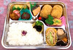 日浦屋特製コロッケ弁当